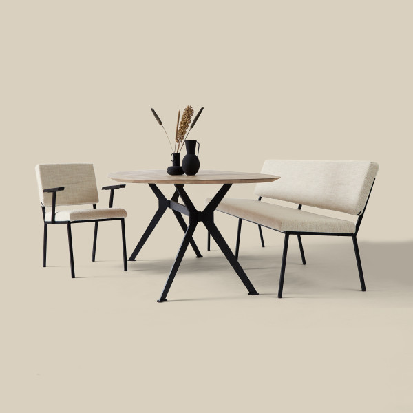 Eetkamerstoel met armleuningen samenstellen