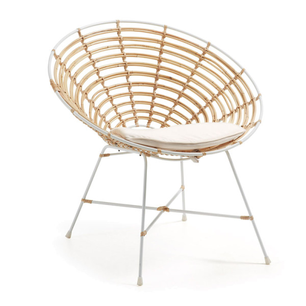 Witte rotan fauteuil