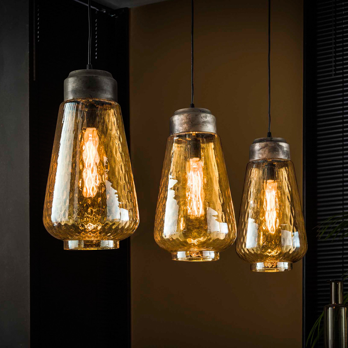 Vlek ontspannen boeket 3-delige hanglamp amberkleurig glas | Santa Amber | LUMZ