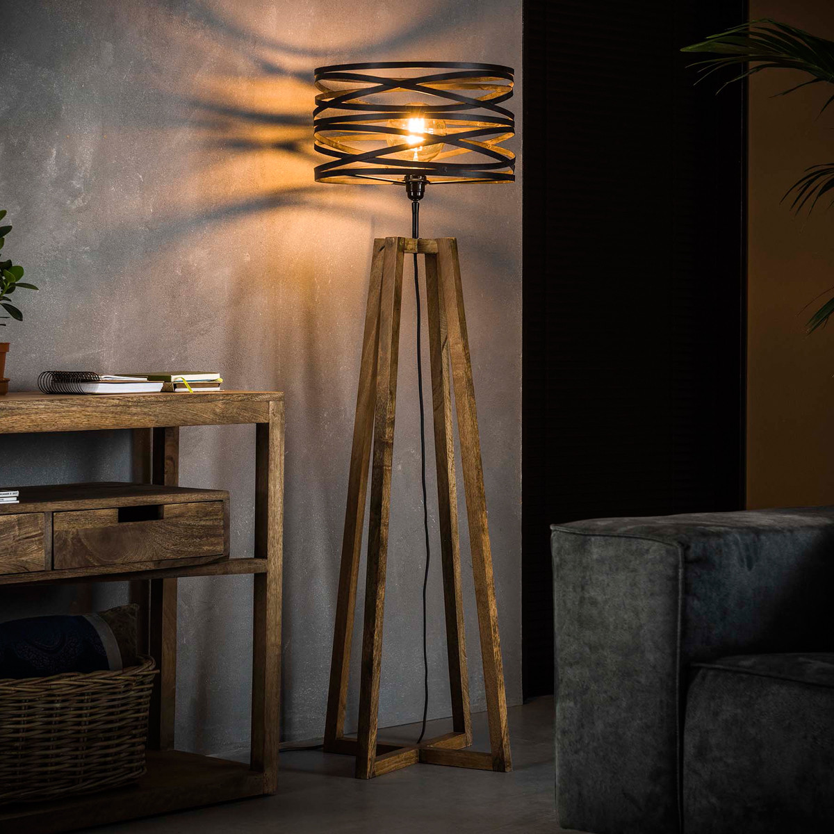 lettergreep formeel uitvinding Staande lamp hout met metaal | Santa Roop Grey | LUMZ
